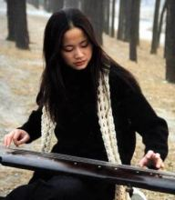 台湾古琴演奏家（巫娜）的演奏特点与风格